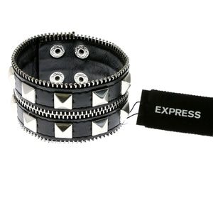 Faux leather Zipper Studded Cuff-Bracelet B & W